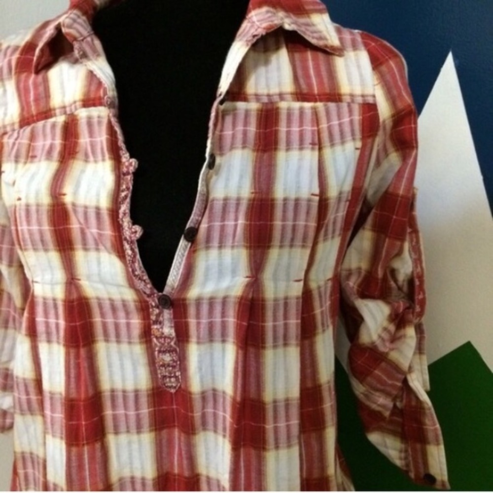 Free People babydoll style flannel with pockets!